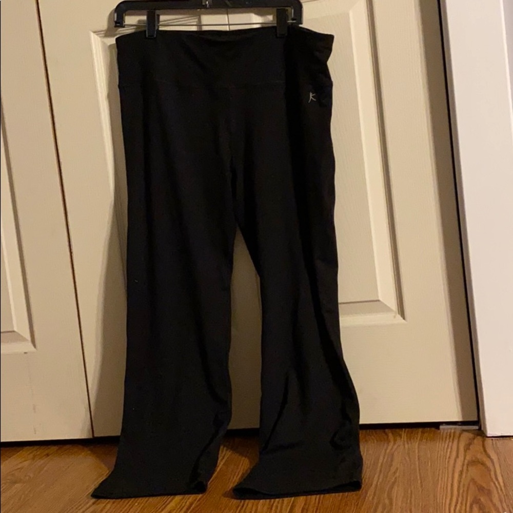 Yoga pants